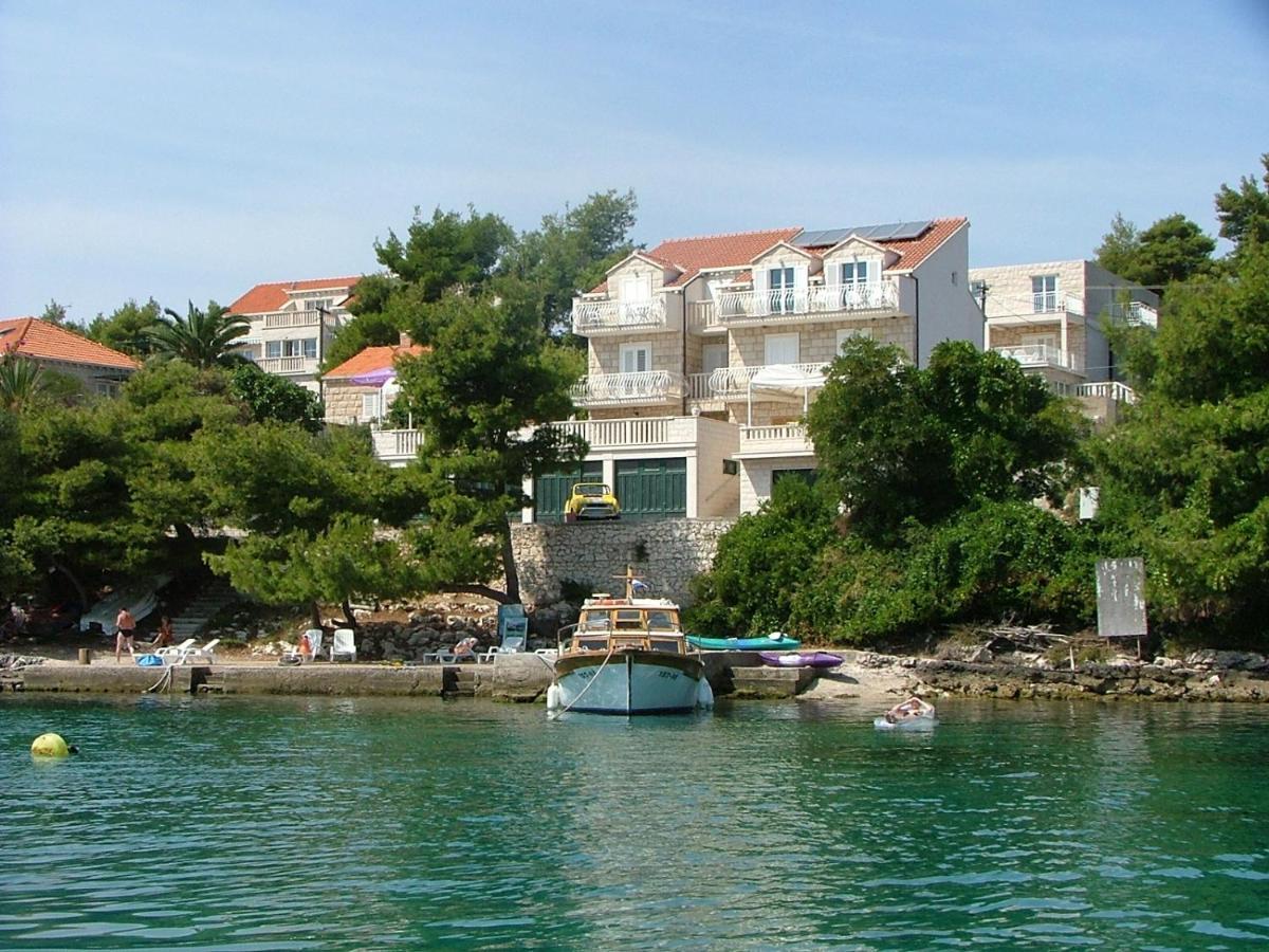 Apartments And Rooms By The Sea Lumbarda, Korcula - 13626 エクステリア 写真